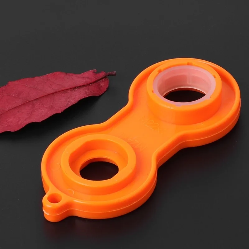 Llave de plástico para grifo,  - Home Improvement Warehouse reseña y precio
