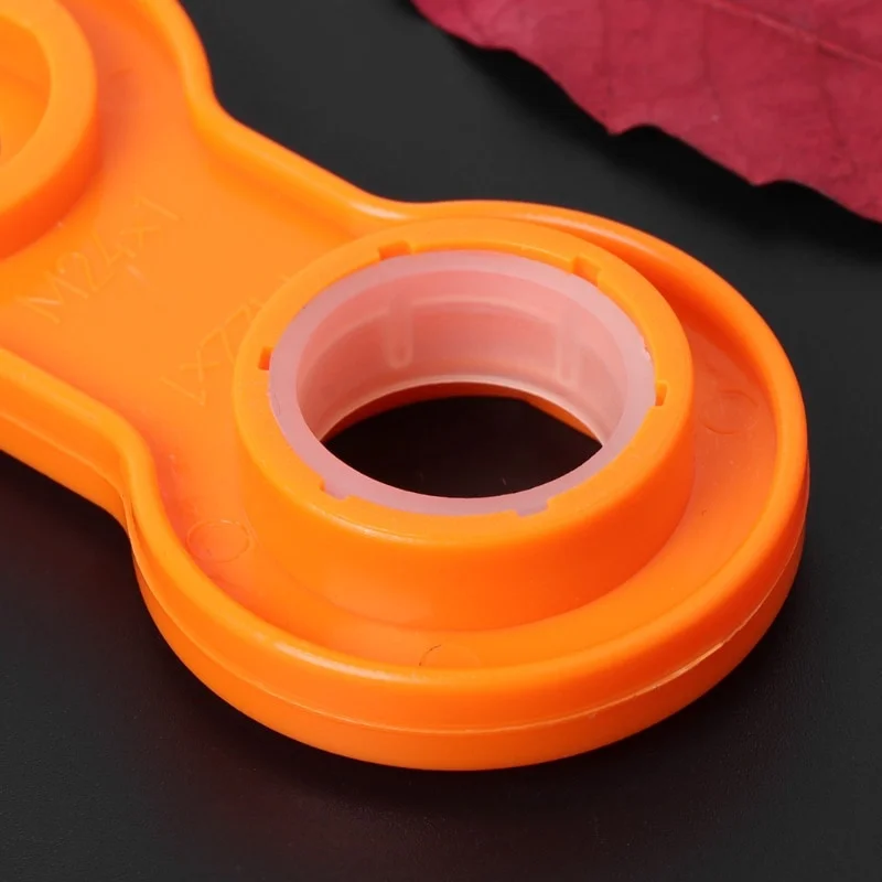 Llave de plástico para grifo,  - Home Improvement Warehouse reseña y precio